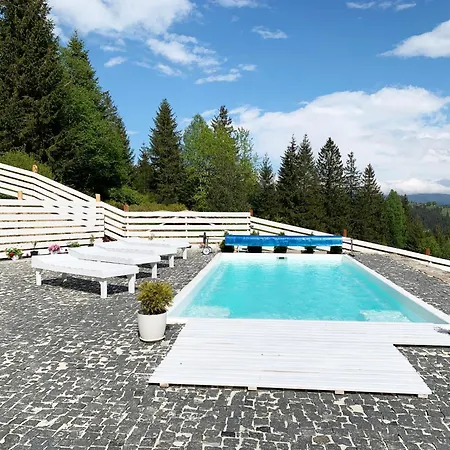 Ozone Minihotel Aparthotel
