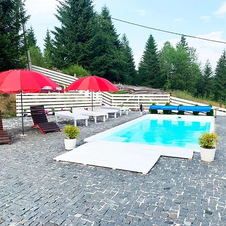 Ξενοδοχείο με διαμερίσματα Ozone Minihotel 3*